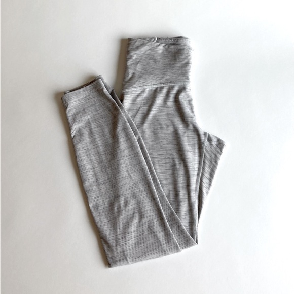 Lululemon Grey White High Rise Leggings size 4 - Picture 1 of 12